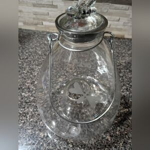 Clear glass wasp trap